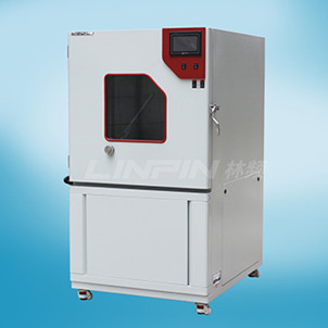 <b>使用專業(yè)沙塵試驗(yàn)箱時(shí)，應(yīng)注意電源容量</b>